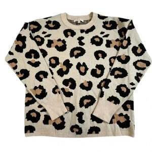 Skies Are Blue Women’s Cheetah Print Sweater – Size Small